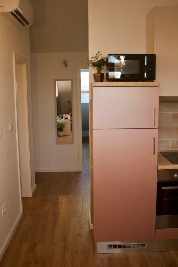 Geek Apartment أوميس المظهر الخارجي الصورة